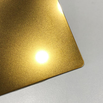 0.5mm sprengte dekorative Edelstahlblech-Goldfarbperle JIS-Standard