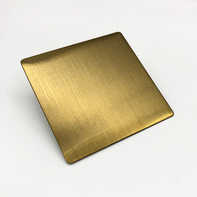 Guter Preis Überzogenes Gold JIS PVD bürstete Edelstahlblech 2mm der 304 Haarstrichedelstahl-Platte Online